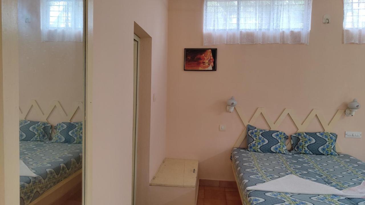 Hotel Greenland Thiruvananthapuram Eksteriør billede